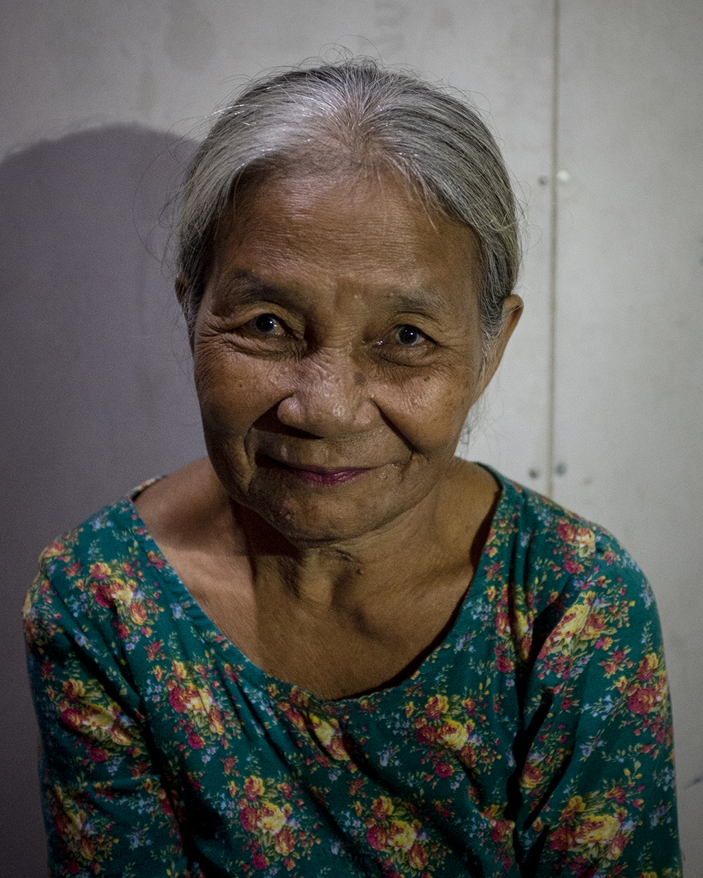 SERIBU KUNANG-KUNANG DI TEPIAN GANSAL 